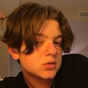 Meet your Posher, Maxwell